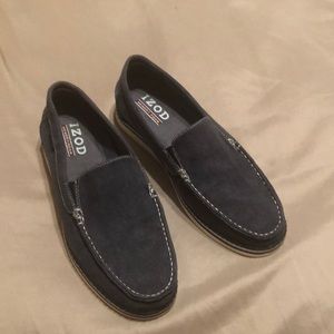 Izod size 8M Mens Dock Side Slip on Boat Shoes